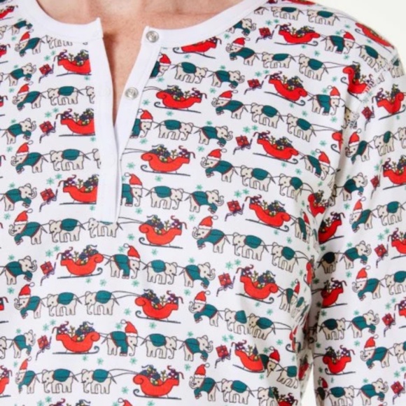 Roller Rabbit Pajamas Set - Picture 2 of 3